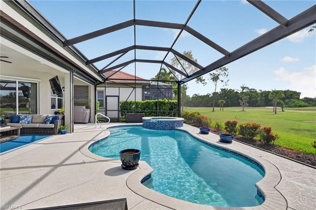 6040 Dogleg Dr, Naples, FL 34113 Photo
