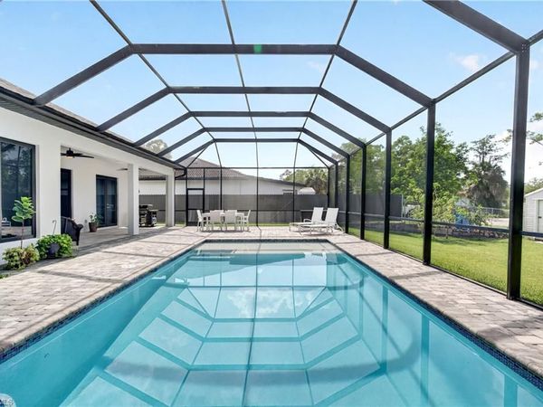 3845 47th AVE NE, NAPLES, FL 34120