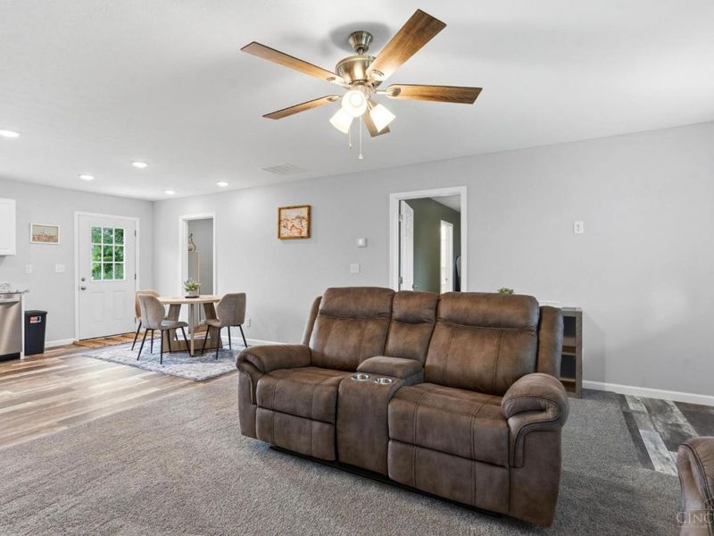 6607 fascination Way, Hillsboro, OH 45133 Photo 13