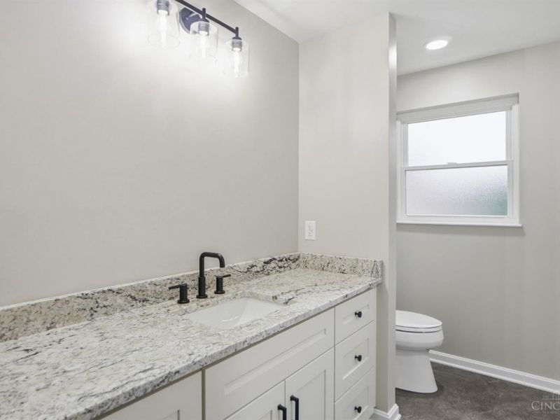 6331 Starridge Court, Cincinnati, OH 45248 Photo 27