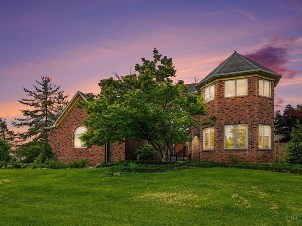 5912 Bridgeview Court, Cincinnati, OH 45248