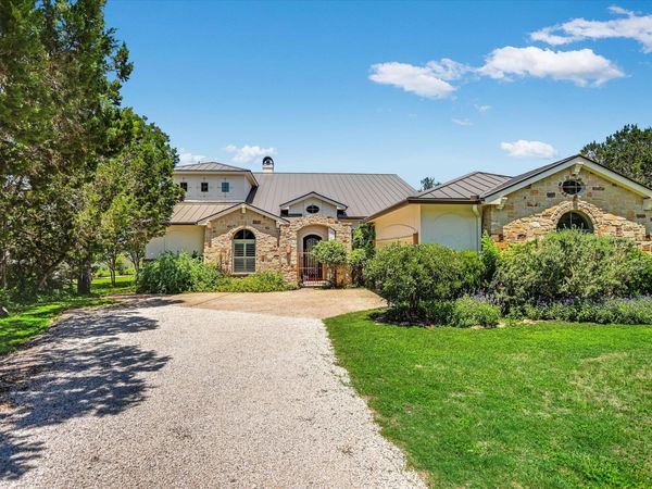 831 Southriver RD , Wimberley, TX 78676