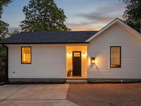 2216 Lindell Ave, Unit 2, Austin, TX 78704