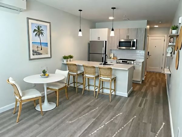 10 Somerset, Unit 304, Winthrop, MA 02152