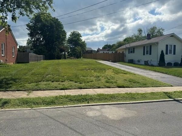 416 N Bruffey ST , Salem, VA 24153