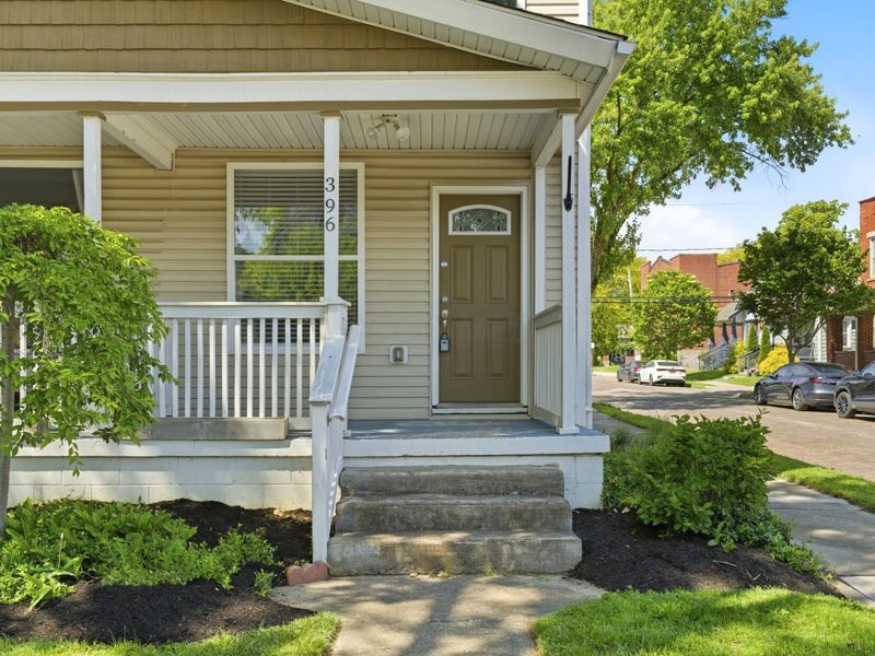 396 E Mithoff Street , Columbus, OH 43206 Photo 4