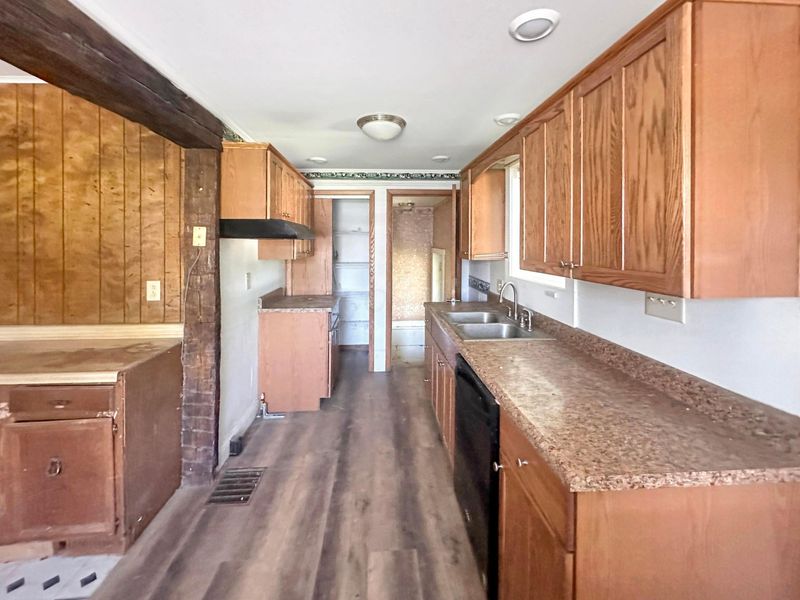 200 S Maple Heights , New Lexington, OH 43764 Photo 8