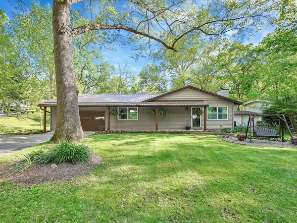 647 Cedar Run Road NE, Newark, OH 43055