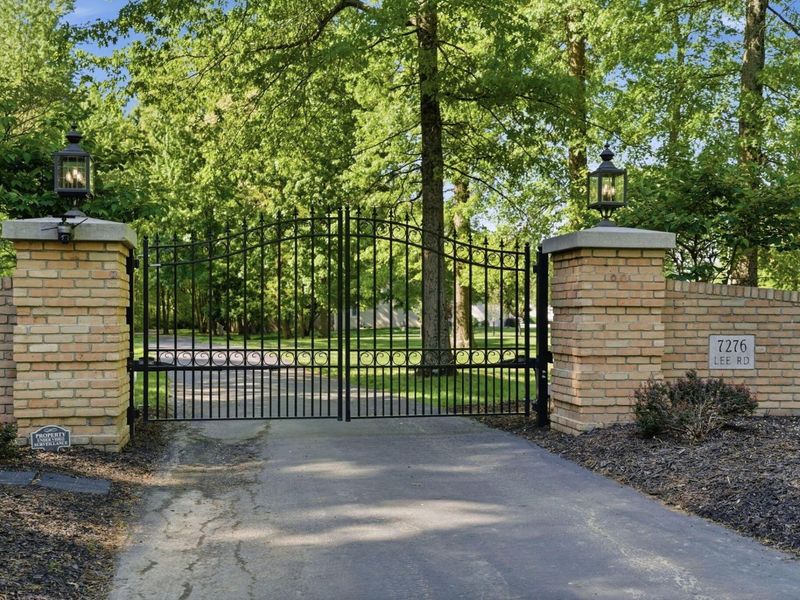 7276 Lee Road , Westerville, OH 43081 Photo 7
