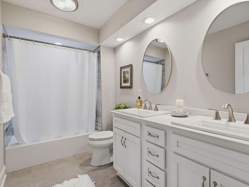 7276 Lee Road , Westerville, OH 43081 Photo 91