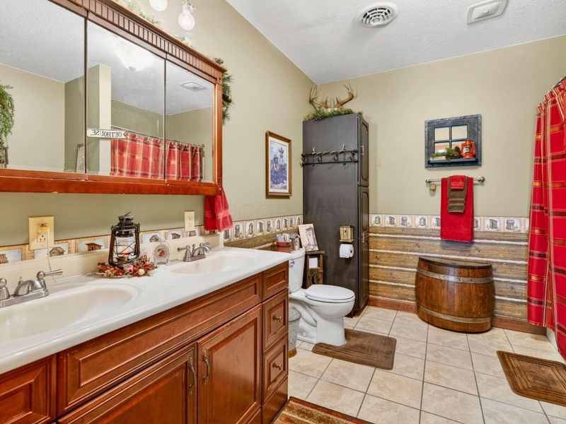 2198 Adelphia State Road , Jackson, OH 45640 Photo 36