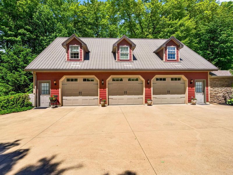 2198 Adelphia State Road , Jackson, OH 45640 Photo 37