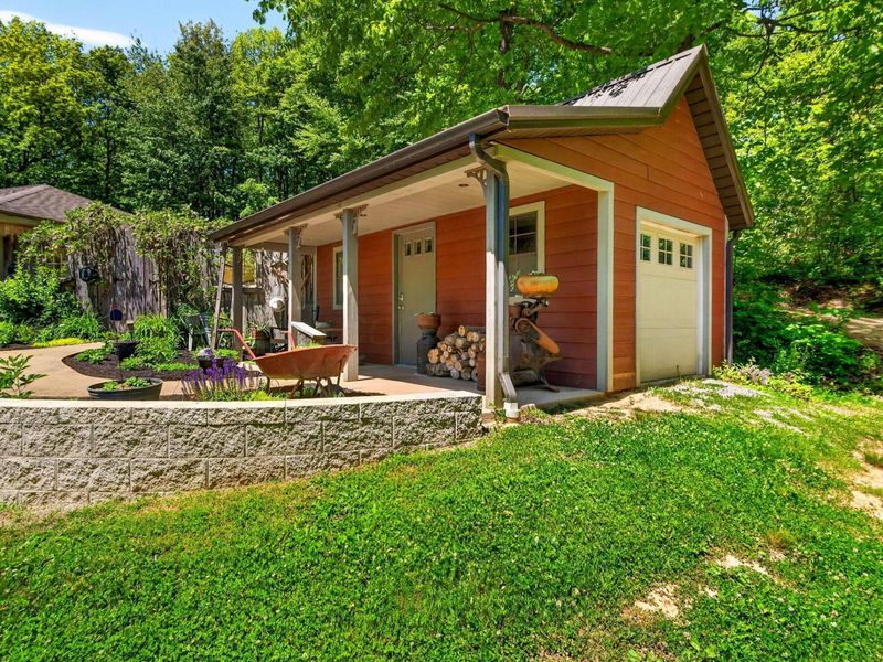2198 Adelphia State Road , Jackson, OH 45640 Photo 50