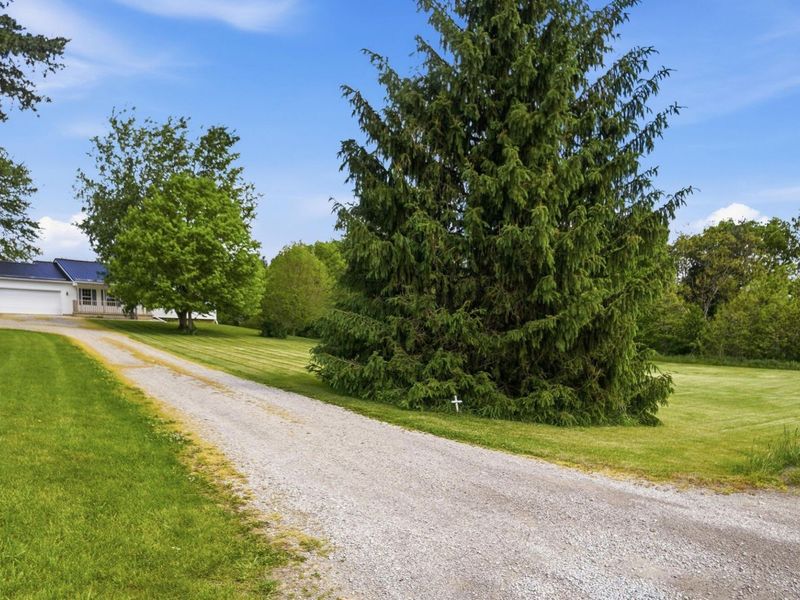 2970 Blacklick Eastern Road NE, Millersport, OH 43046 Photo 5