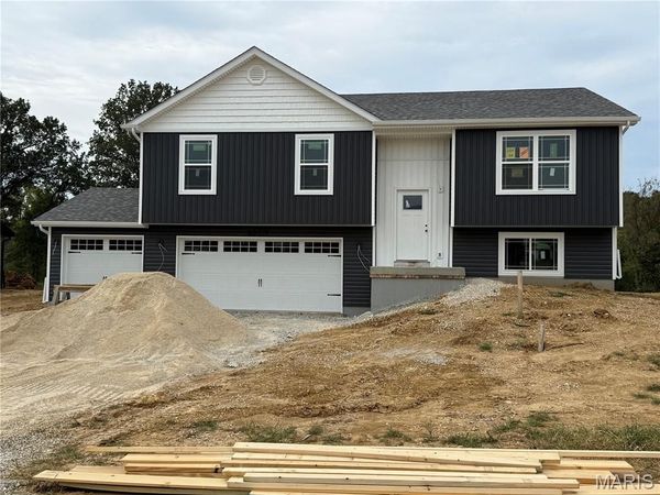 28537 Shallow Water Road, Warrenton, MO 63383