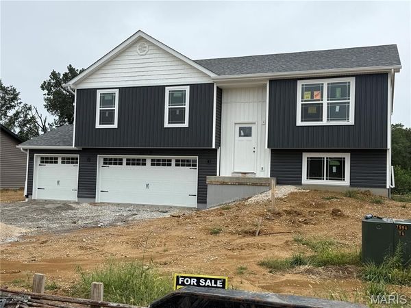 28537 Shallow Water Road, Warrenton, MO 63383