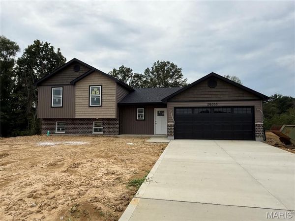 28535 Shallow Water Road, Warrenton, MO 63383