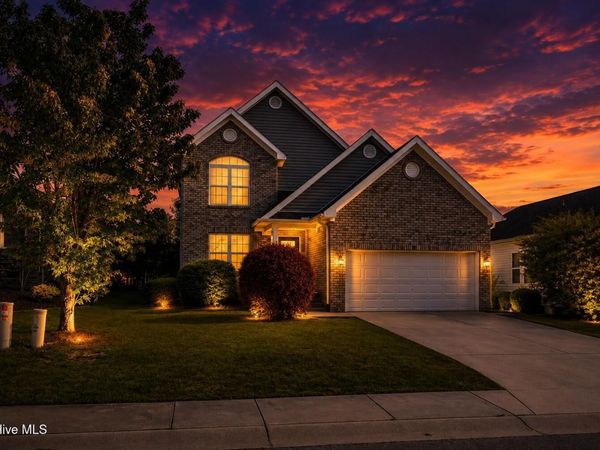111 High Tower Lane, Aberdeen, NC 28315