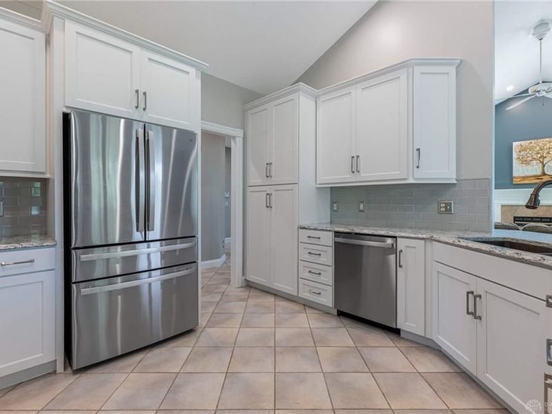 2811 River Edge Circle, Sugarcreek Township, OH 45370 Photo 16