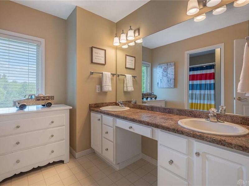 2811 River Edge Circle, Sugarcreek Township, OH 45370 Photo 33