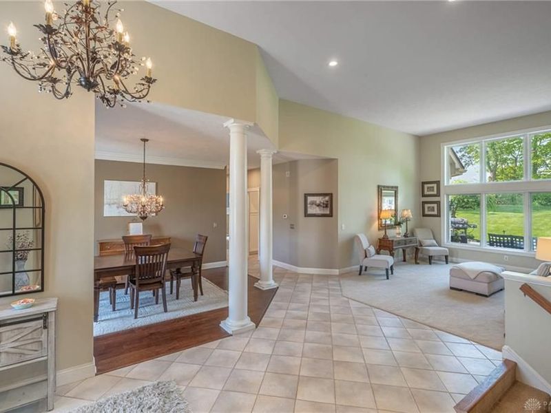 2811 River Edge Circle, Sugarcreek Township, OH 45370 Photo 8