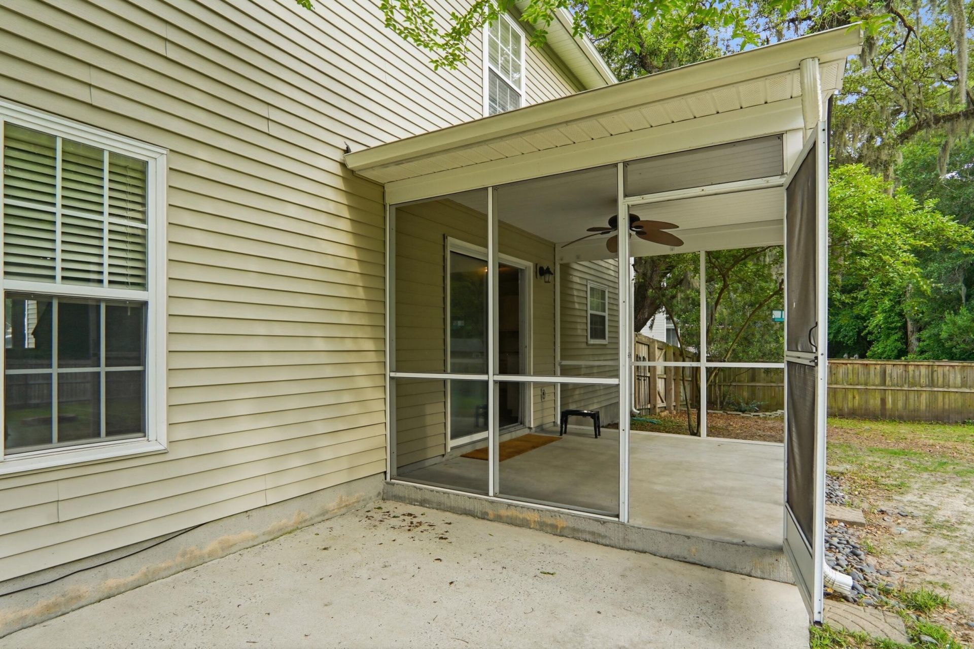 5220 Carlisle Court Photo 19