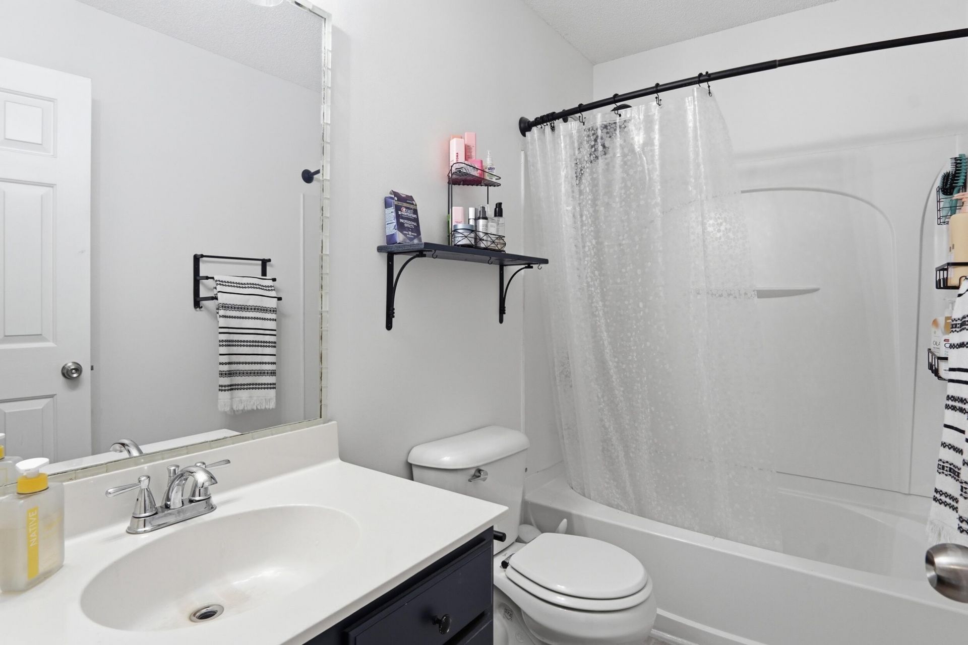 5220 Carlisle Court Photo 28