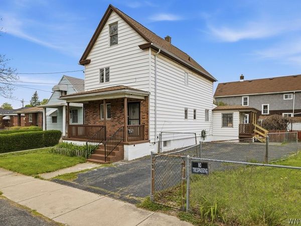 2426 Falls Street, Niagara Falls, NY 14303