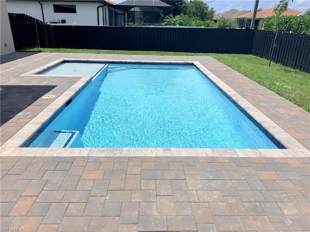 338 SW 28th Ave, Cape Coral, FL 33991 Photo