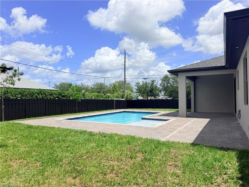 338 SW 28th Ave, Cape Coral, FL 33991 Photo