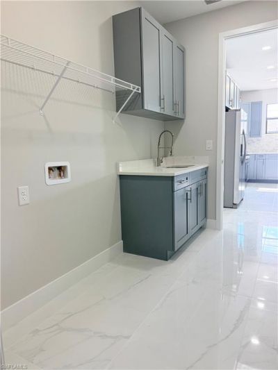 338 SW 28th Ave, Cape Coral, FL 33991 Photo