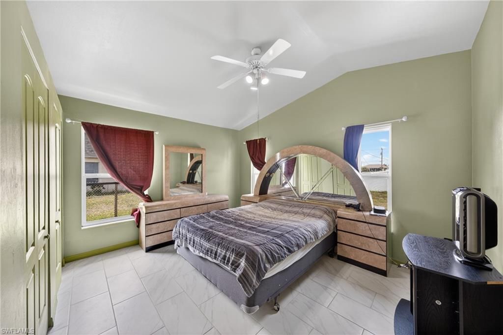 1017 NW 15th St, Cape Coral, FL 33993 Photo