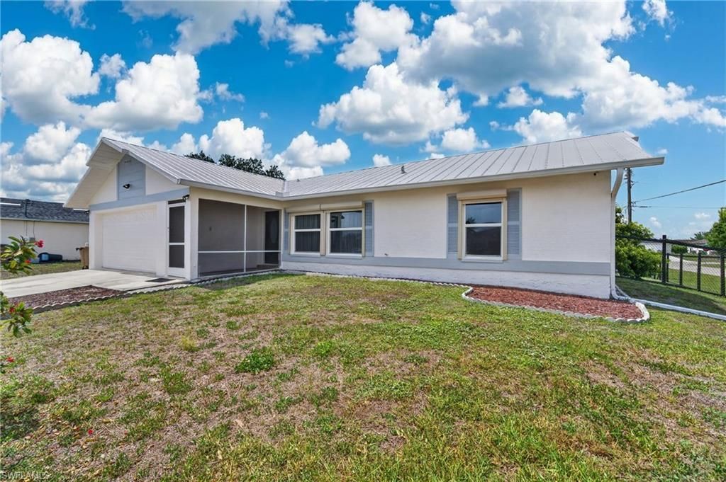 1017 NW 15th St, Cape Coral, FL 33993 Photo