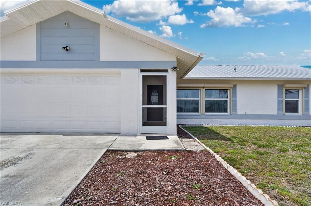 1017 NW 15th St, Cape Coral, FL 33993 Photo