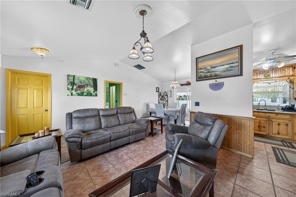 1017 NW 15th St, Cape Coral, FL 33993 Photo