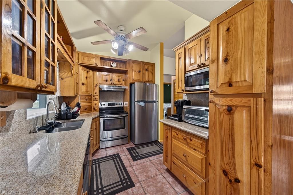 1017 NW 15th St, Cape Coral, FL 33993 Photo