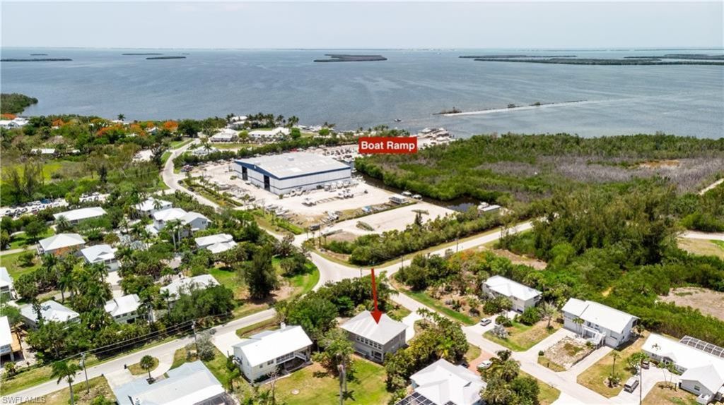 14000 Clubhouse Dr, Bokeelia, FL 33922 Photo