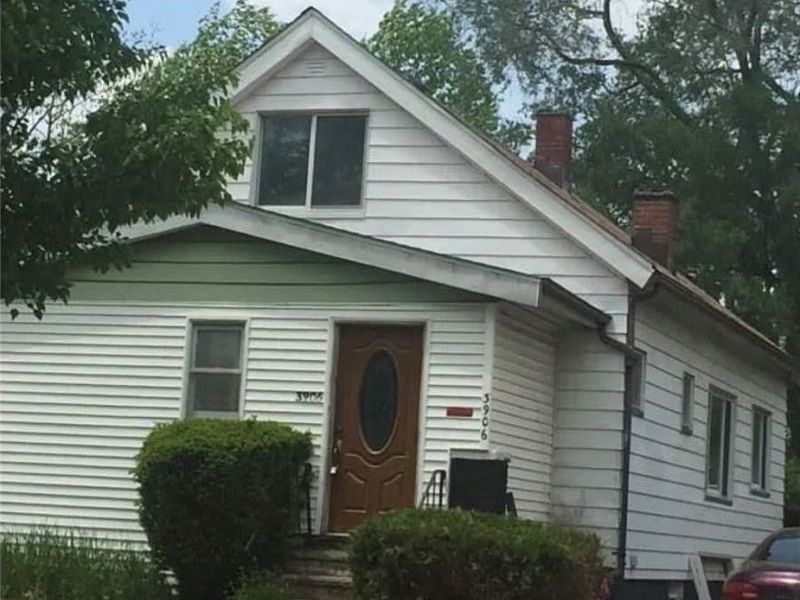 3906 Brookside Boulevard , Cleveland, OH 44111 Photo 1