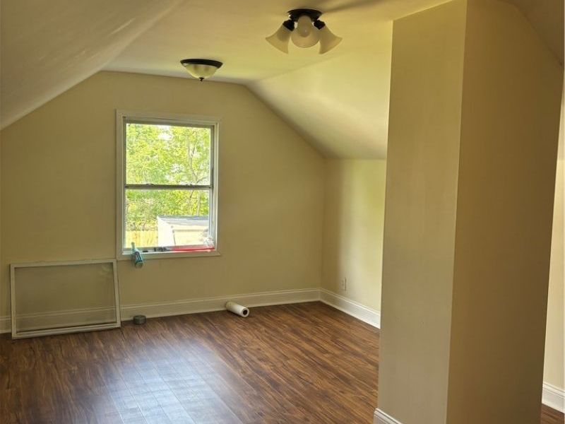 3906 Brookside Boulevard, Cleveland, OH 44111 Photo 11