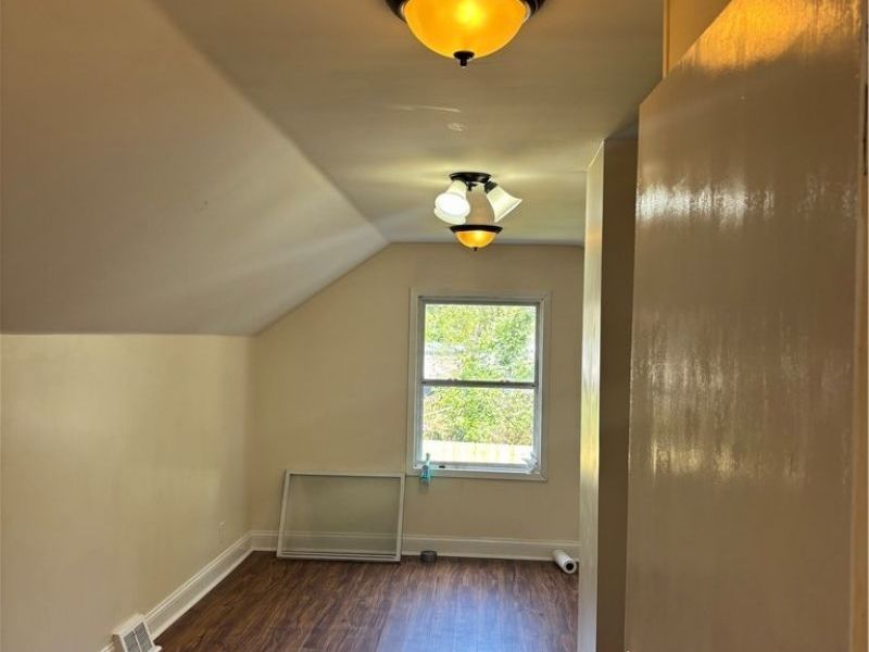 3906 Brookside Boulevard, Cleveland, OH 44111 Photo 21