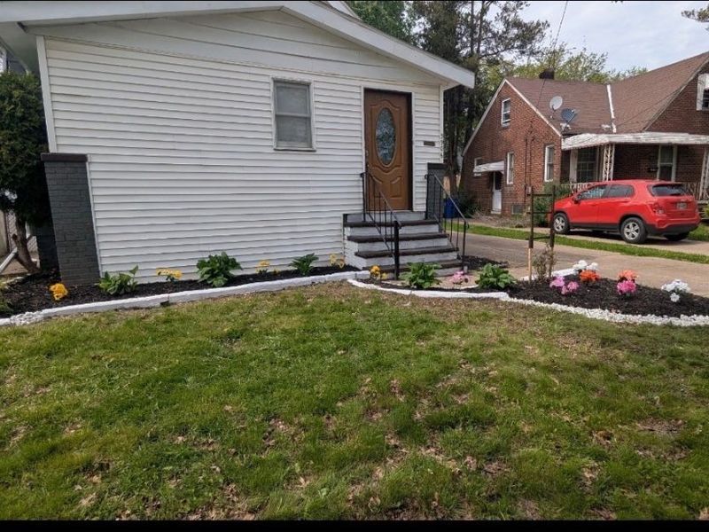 3906 Brookside Boulevard, Cleveland, OH 44111 Photo 3