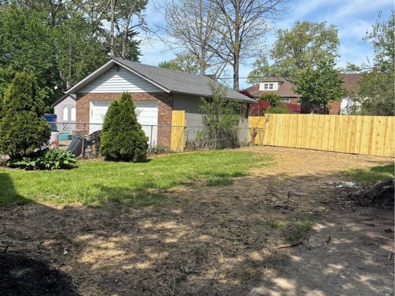 3906 Brookside Boulevard , Cleveland, OH 44111 Photo 3