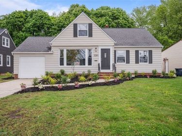 1291 Haverston Road, Lyndhurst, OH 44124