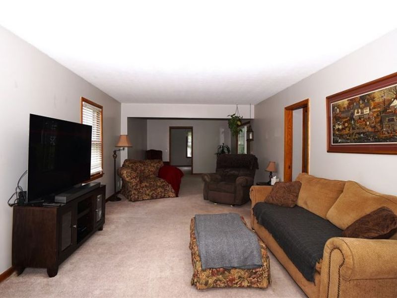 93 Sunrise Boulevard E, Mogadore, OH 44260 Photo 11