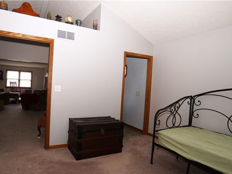 93 Sunrise Boulevard E, Mogadore, OH 44260 Photo 14