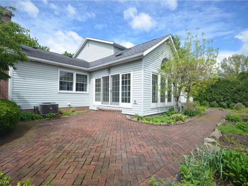 487 Dunbar Road, Tallmadge, OH 44278 Photo 3