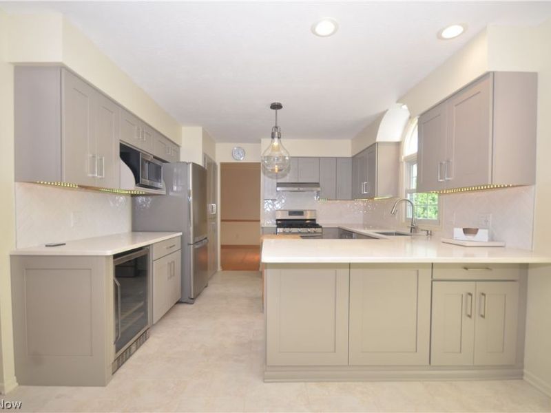 487 Dunbar Road, Tallmadge, OH 44278 Photo 8