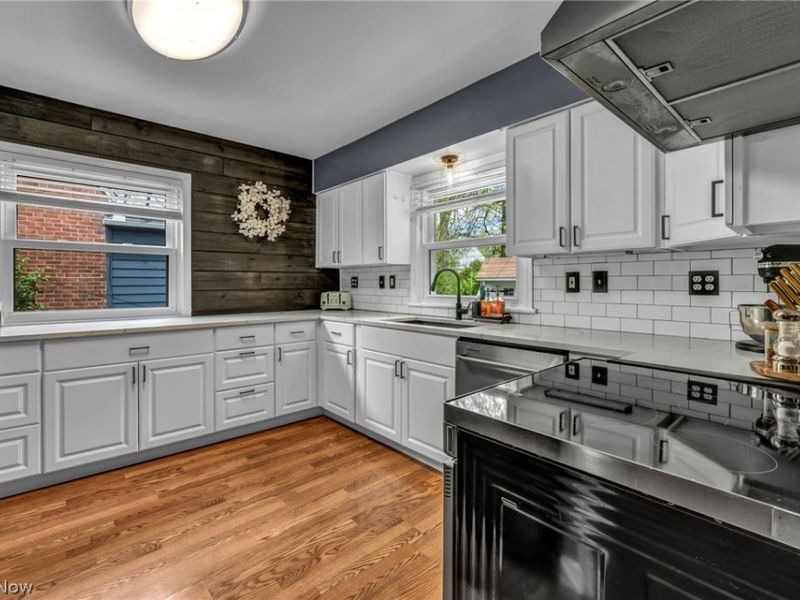 1551 Westdale Road, South Euclid, OH 44121 Photo 12