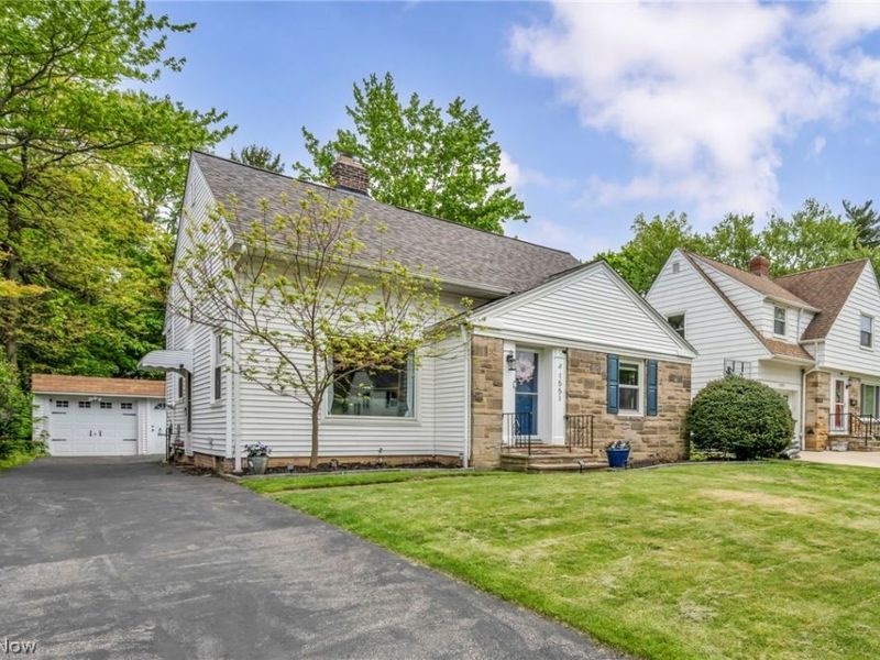 1551 Westdale Road, South Euclid, OH 44121 Photo 3