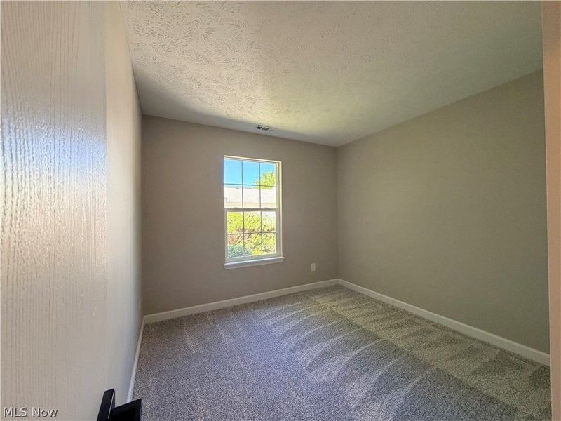 616 N Creek Drive, Painesville, OH 44077 Photo 10